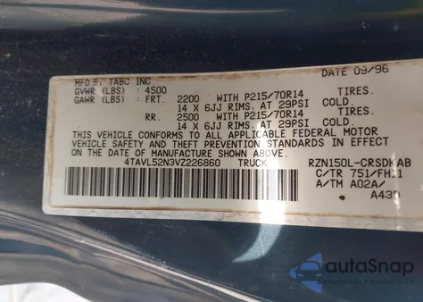 1997 Toyota Tacoma Xtracab z USA, uszkodzony, nr VIN 4TAVL52N3VZ226860